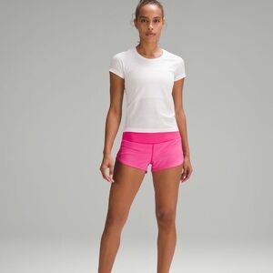 Lululemon Speed Up Low-Rise Lined Short 2.5” (Sonic Pink)